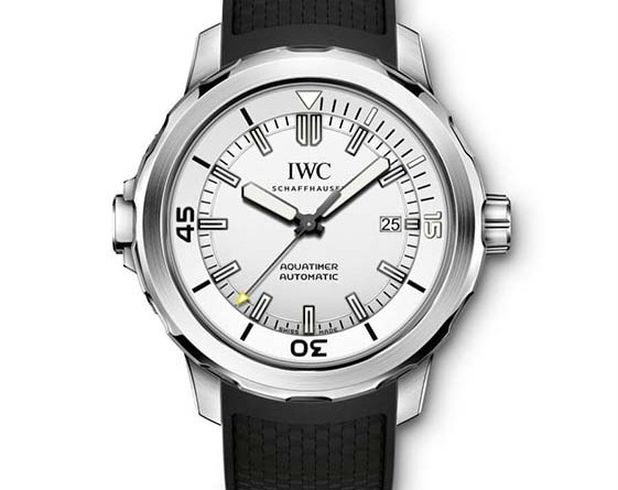 IWC AQUATIMER AUTOMATIC Арт. IW329003 Характеристики: Механические – Механические вращающиеся ободки – внешний и внутренний – с системой защиты при погружении SafeDive system от IWC – Указатель даты – Центральная секундная стрелка со стоп-функцией – Светящиеся элементы на стрелках, циферблате и внутреннем вращающемся ободке – Завинчивающаяся заводная головка – Система быстрой замены браслета IWC Механизм: Калибр 30120 Частота колебаний 28 800 Пк/ч / 4 Гц Количество: 21 Запас хода: 42 часа Подзавод автоматический Корпус:из нержавеющей стали, посеребренный циферблат, черный каучуковый ремешок, традиционная застежка из нержавеющей стали Стекло: выпуклое сапфировое стекло с двусторонним антибликовым покрытием Водонепроницаемость: 30 бар Диаметр: 42 мм Высота корпуса: 14 мм