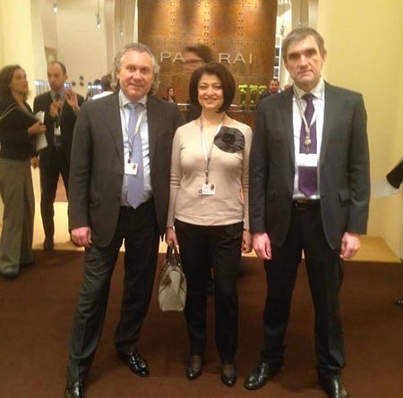 Перед нчалом встречи у стенда Officine Panerai — with Alexander Zhuravlev, Svetlana Ruzaeva and Vladimir Borisov.