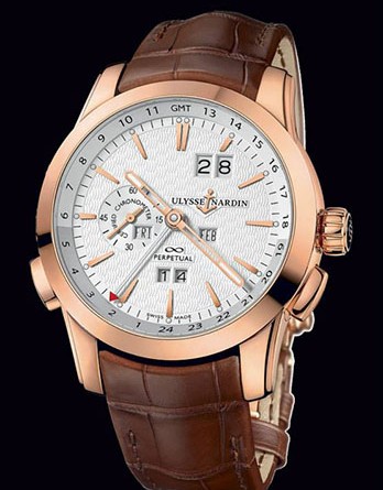Ulysse Nardin Perpetual Manufacture Артикул: 322-10 Диаметр: 43мм Корпус: из 18-каратного красного золота (сплав 5N) Циферблат: серебристый Механизм: Калибр 13¼" UN-32. Вечный календарь, автоподзавод, индикация времени второго часового пояса Водонепроницаемость: 100 метров Ремешок: из кожи аллигатора
