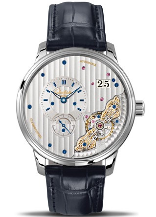 Glashutte Original PanoMaticInverse. АРТИКУЛ: 1-91-02-02-02-30. МЕХАНИЗМ: с автоматическим подзаводом, Калибр 91-02. ФУНКЦИИ: часы и минуты (смещены относительно центра), малая секундная стрелка (смещена относительно центра), остановка секунд, панорамная дата. КОРПУС: нержавеющая сталь, выпуклое сапфировое стекло, привинчивающаяся задняя крышка с сапфировым окошком. ВОДОНЕПРОНИЦАЕМОСТЬ: до 5 бар. РАЗМЕРЫ: ∅ 42 мм, высота: 12.3 мм. ЦИФЕРБЛАТ: гальванизированный родием, стрелки из вороненой стали , покрытые люминесцентным составом Super-LumiNova. РЕМЕШОК: нубуковый ремешок из кожи луизианского аллигатора со складной застёжкой из нержавеющей стали.